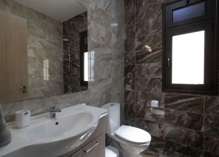 Prázdninový dům Townhouse Chamomile - 2br Coastal Retreat Near Coralia *