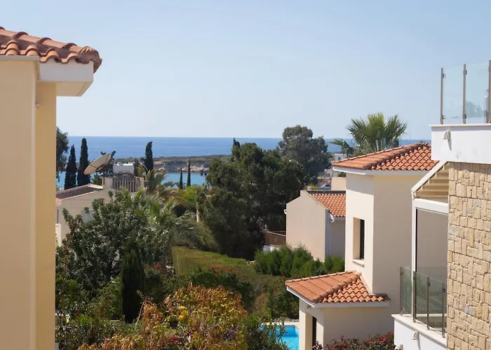 Townhouse Chamomile - 2br Coastal Retreat Near Coralia *