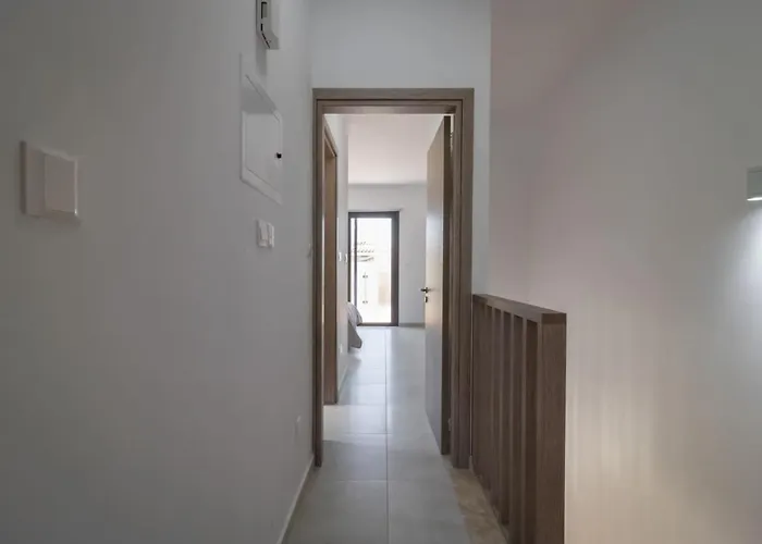 Townhouse Chamomile - 2br Coastal Retreat Near Coralia * Pegeia