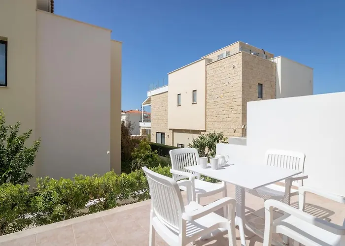 Townhouse Chamomile - 2br Coastal Retreat Near Coralia * Pegeia