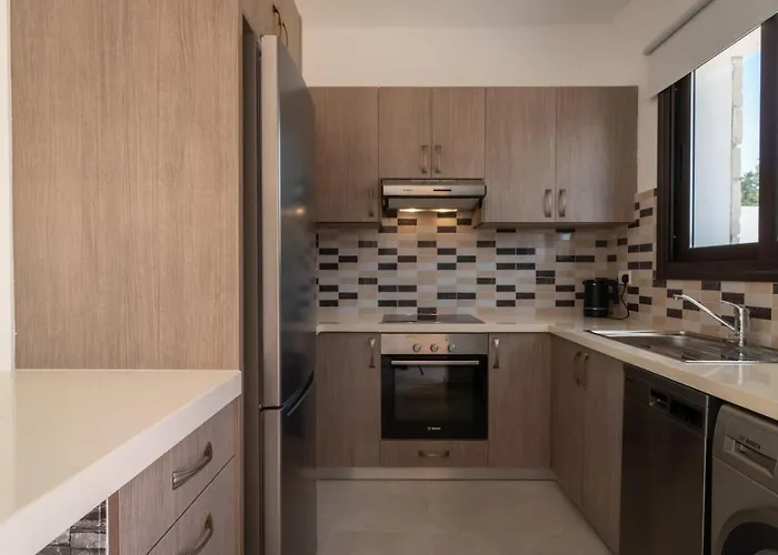 Townhouse Chamomile - 2br Coastal Retreat Near Coralia Prázdninový dům