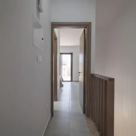 Two Bedroom Townhouse Chamomile * Peyia
