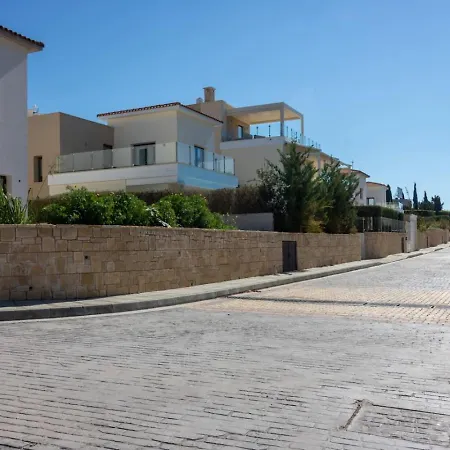 Two Bedroom Townhouse Chamomile