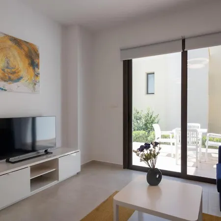 Ferienhaus Townhouse Chamomile - 2br Coastal Retreat Near Coralia *