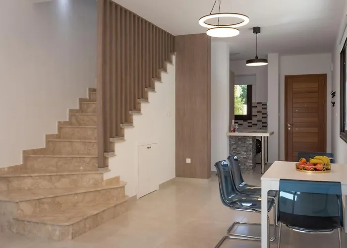 Casa vacanze Townhouse Chamomile - 2br Coastal Retreat Near Coralia *