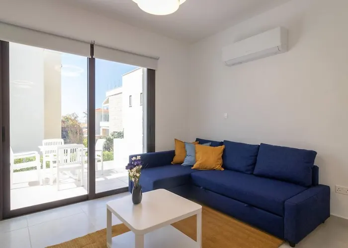 Townhouse Chamomile - 2br Coastal Retreat Near Coralia *